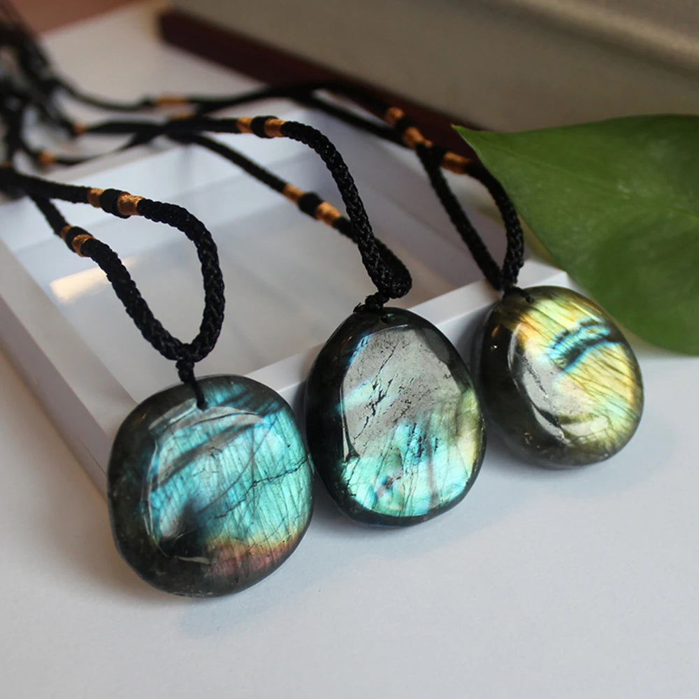 Dragons Heart Labradorite Necklace Natural Stone Pendant Wrap Braid Necklace Yoga Macrame Necklace For Men Women Energy Necklace