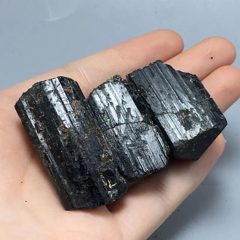 3pcs Raw Black Tourmaline Mineral Specimen Chakra Crystals and stones Metaphysical air cleaning for healing stone 30-40mm