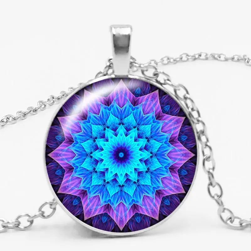 3-color Fashion Charm Kaleidoscope Buddhist Yoga Mandala Time Glass Gem Necklace Round Crystal Pendant Jewelry